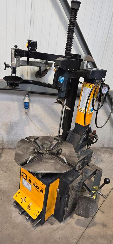 Démonte pneus semi automatique sice, Auto diversen, Autogereedschap, Ophalen