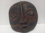 MASKER, Ophalen