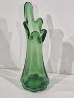 Vintage jaren 60 glazen vingervaas  , groen vaas, Antiek en Kunst, Ophalen of Verzenden