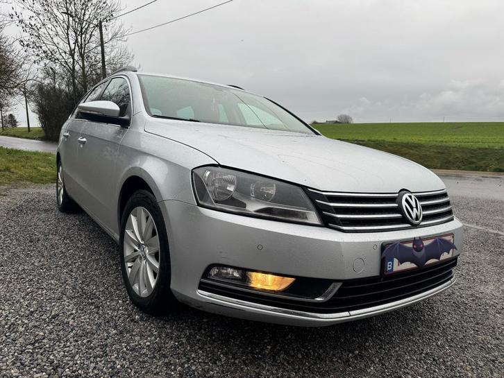 Passat b6 1.6 tdi break 2014 euro 5b, Autos, Volkswagen, Particulier, Passat, Bluetooth, Diesel, Break, 5 portes, Automatique