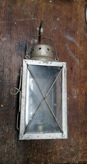 Duitse militaire lantaarn uit de Tweede Wereldoorlog 1940 beschikbaar voor biedingen