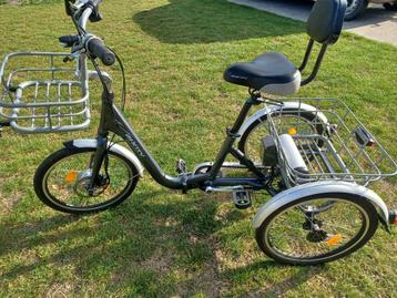 Elektrische driewielfiets beschikbaar voor biedingen
