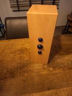 Cosmic tower hout, Enlèvement, Comme neuf