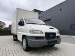 Hyundai H-1 2.5 CRDi/Lichte vracht/125.600 km/3 zitplaatsen, Stof, Gebruikt, https://public.car-pass.be/vhr/7242acea-484a-4177-b24d-8bf82fa654f0