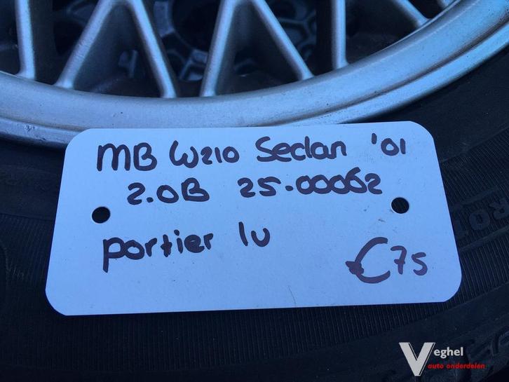 Mercedes W210 sedan 2.0 B  2500062  2001  Portier Linksvoor, Auto-onderdelen, Carrosserie, Deur, Gebruikt, Ophalen