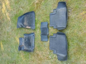 Matten E-klasse berline/break Waterproof W212 beschikbaar voor biedingen