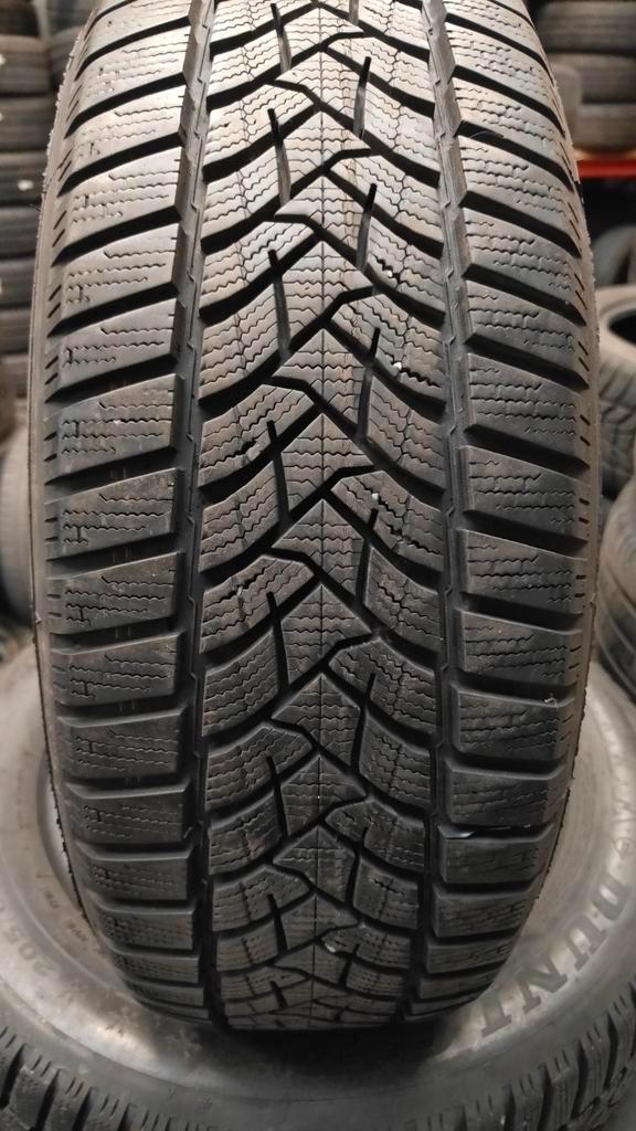 205/60r16 96h Dunlop 40€ per stuk met montage 20560r16, Auto-onderdelen, Besturing, Audi, BMW, Daihatsu, Fiat, Ford, Honda, Mazda