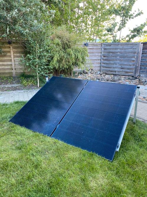 Zonnepaneel 400 of 800 Watt voor thuis op gazon, Doe-het-zelf en Bouw, Zonnepanelen en Toebehoren, Zo goed als nieuw, Ophalen