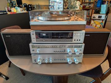 Vintage Philips audio apparatuur beschikbaar voor biedingen