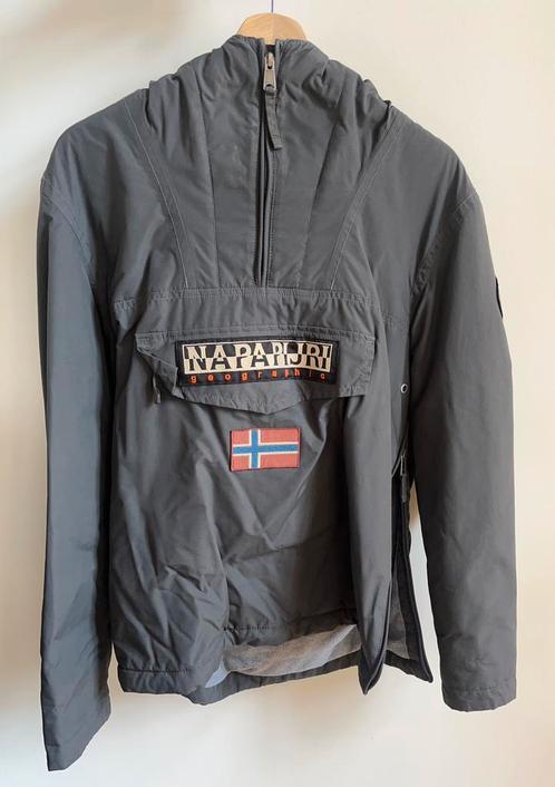 Napapijri grijze jas, Kleding | Heren, Jassen | Winter, Zo goed als nieuw, Maat 46 (S) of kleiner, Grijs, Verzenden