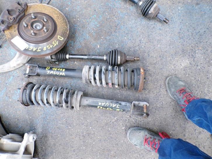 Amortisseur avant droit Jaguar XF1 2.2D 120kw 2011 LP/15128, Auto-onderdelen, Ophanging en Onderstel, Jaguar, Gebruikt, Ophalen of Verzenden