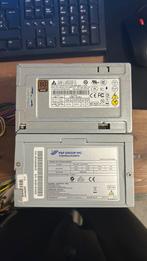 2 voedingen voor pc, Ophalen, Zo goed als nieuw