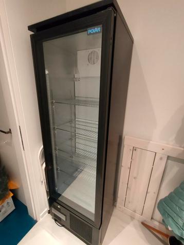 Réfrigérateur bar professionnel Polar GJ447