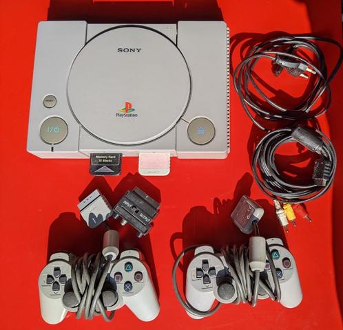 Playstation 1 console met 2 originele controllers en meer!!!, Consoles de jeu & Jeux vidéo, Consoles de jeu | Sony PlayStation 1