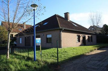 Ruime, halfopen woning 0ostduinkerke