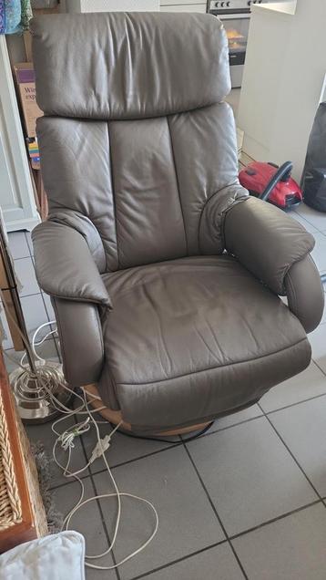 Ergonomische relaxzetel beschikbaar voor biedingen