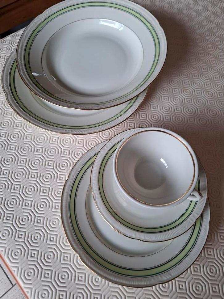 Service à vaisselle très élégant, Maison & Meubles, Cuisine | Vaisselle, Utilisé, Autres types, Autres styles, Porcelaine, Enlèvement