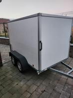 Remorque fermee 750kg double essieux marque power trailer, Enlèvement, Comme neuf