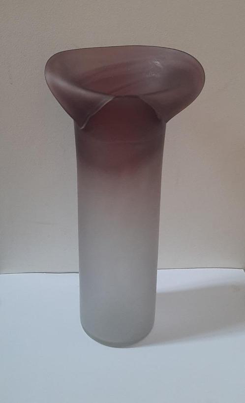 Elegante handgeblazen Murano lelie vaas 1980's (38 cm hoog), Antiek en Kunst, Antiek | Vazen, Ophalen of Verzenden