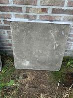 Betondeksel 60x60cm, Ophalen, Zo goed als nieuw
