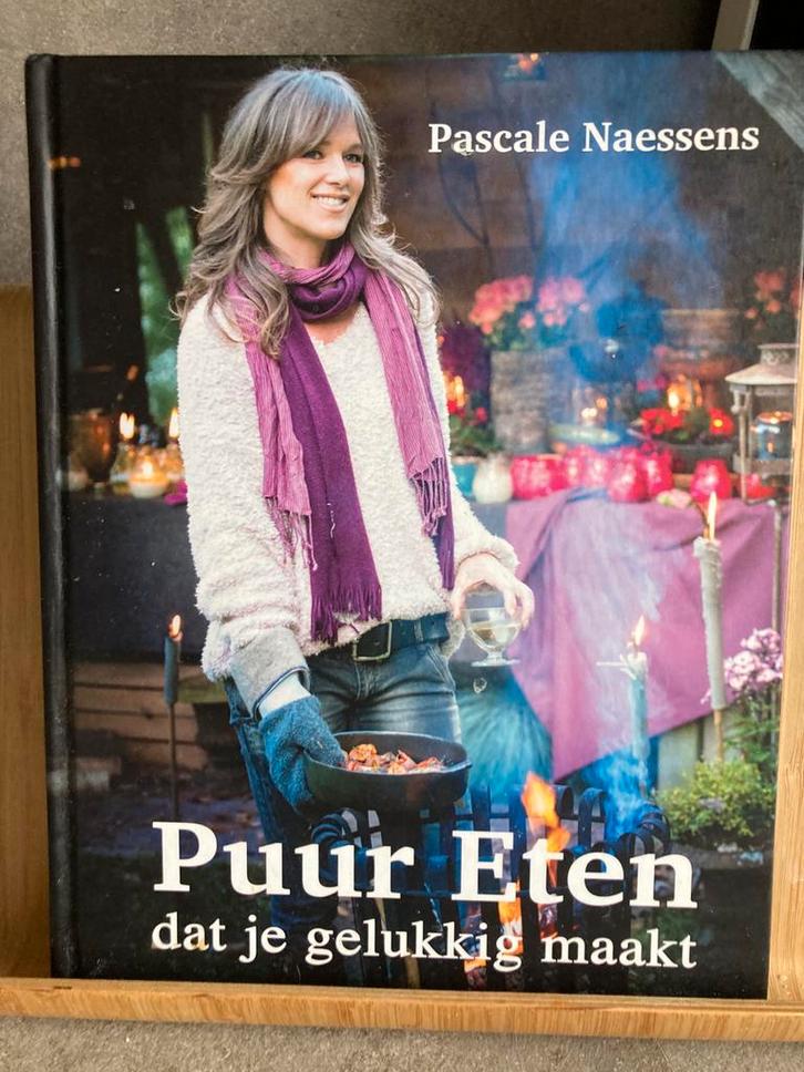 Pascale Naessens - Puur eten dat je gelukkig maakt, Boeken, Kookboeken, Ophalen of Verzenden