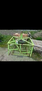 Steenkorf met bijhorende palletten, Doe-het-zelf en Bouw, Ophalen, Gebruikt