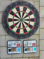 Darts board met 2 set pijltjes, Sport en Fitness, Darts, Ophalen, Gebruikt, Dartbord, Soft tip