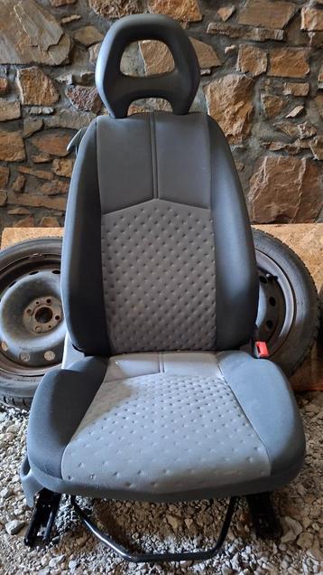 Interieur Fiat Punto 2 2005 type 188 beschikbaar voor biedingen