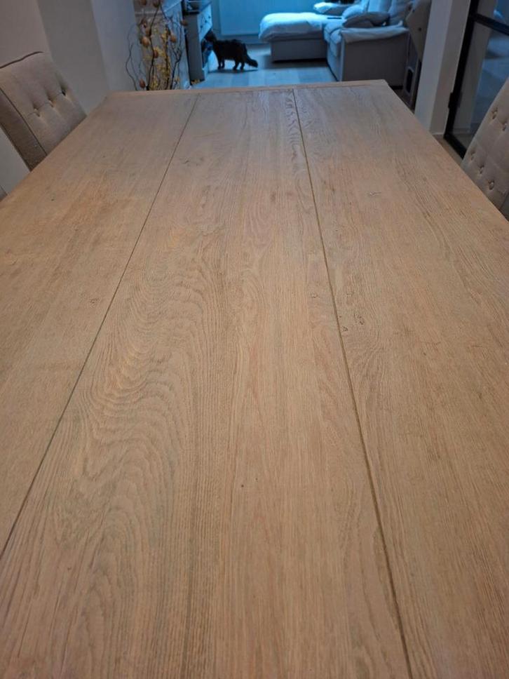 Vergrijsde eiken eettafel in zeer goede staat, Huis en Inrichting, Tafels | Eettafels, Gebruikt, 100 tot 150 cm, 200 cm of meer