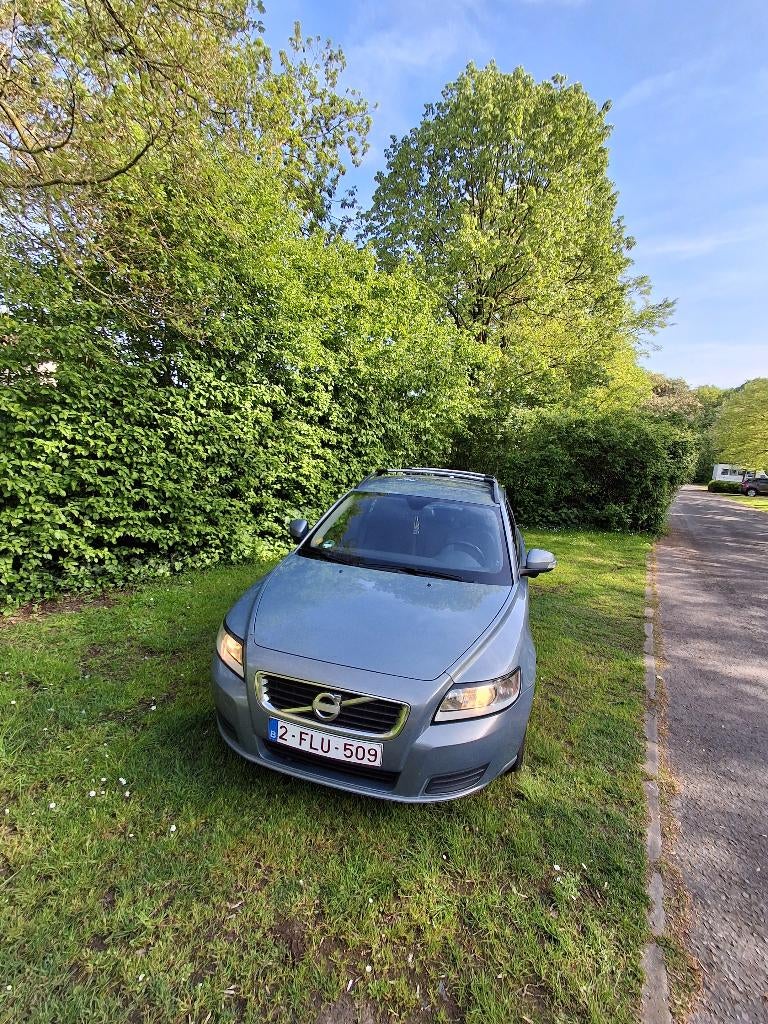 Volvo V50 1.6 Diesel, Auto's, Volvo, Bluetooth, Zwart, 4 cilinders, 5 deurs