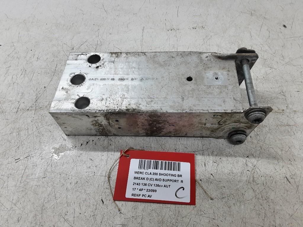 RENFORT PARE CHOC AVANT (TRAVERSE) (A2466200285), Autos : Pièces & Accessoires, Mercedes-Benz, Mevr. I. Hauben, Utilisé, Rue de l'Espoir 34 34
4030  GRIVEGNÉE, BE