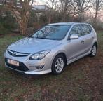 Hyundai I30: 32.000 km+ airco +jaar garantie+groot nazicht!!, Auto's, Voorwielaandrijving, Euro 5, Stof, 4 cilinders