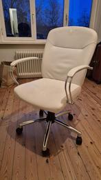 Witte bureaustoel, Huis en Inrichting, Bureaustoelen, Ophalen, Zo goed als nieuw, Wit, Bureaustoel
