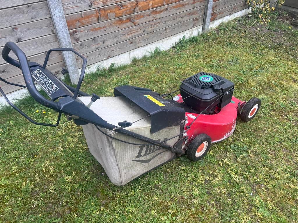 6 pk Grasmaaier briggs & stratton, Tuin en Terras, Ophalen, Zo goed als nieuw