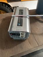 Omvormer 12v /230v, Ophalen, Gebruikt