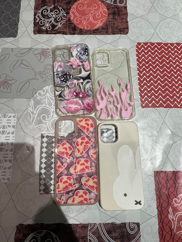 Iphone 12 hoesjes, Telecommunicatie, Mobiele telefoons | Hoesjes en Screenprotectors | Apple iPhone, Ophalen, Zo goed als nieuw