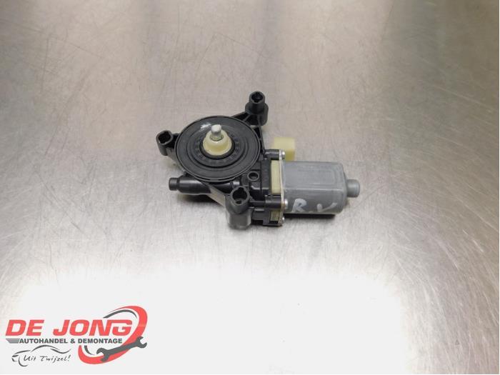 Moteur de vitre portière d'un Volkswagen Golf, Volkswagen, -, 3 mois de garantie, Utilisé
