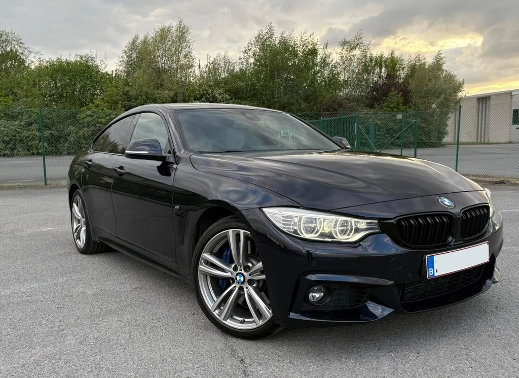 bmw 428i xdrive, Autos, BMW, Cuir, Achat, Détection des panneaux routiers, Carnet d'entretien