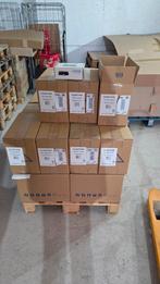 lot de 268 récepteurs TV Clayton 4K UHD/HD TNT Box (neufs), Enlèvement ou Envoi, Autre catégorie