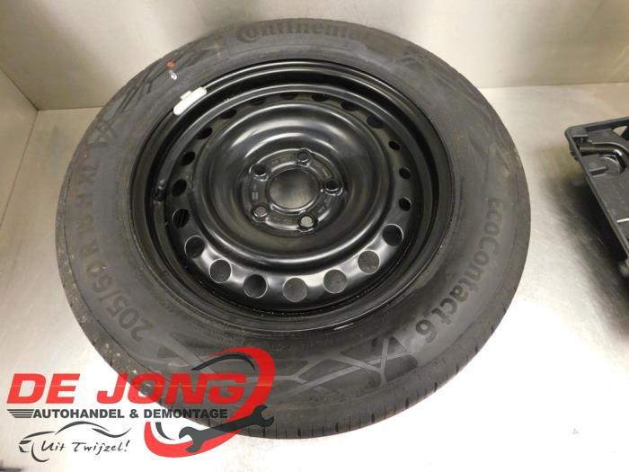 Kit de cric + Roue de secours d'un Mercedes Citan, Autos : Pièces & Accessoires, Autres pièces automobiles, Mercedes-Benz, Utilisé