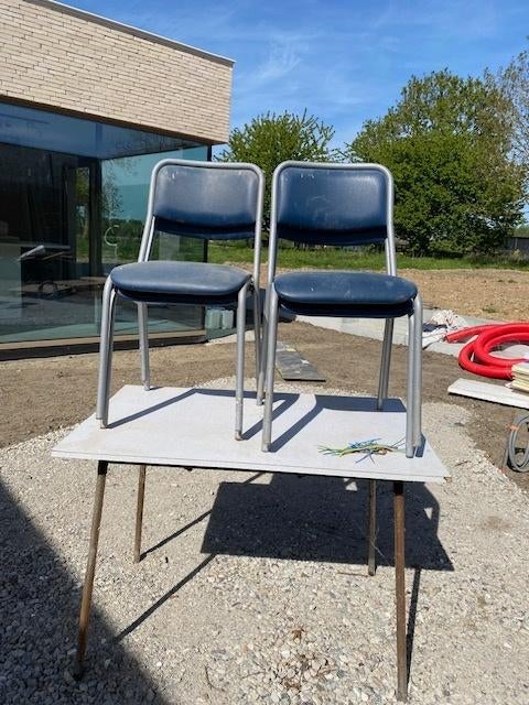 Tafel en 4 stoelen - gratis, Ophalen, Gebruikt