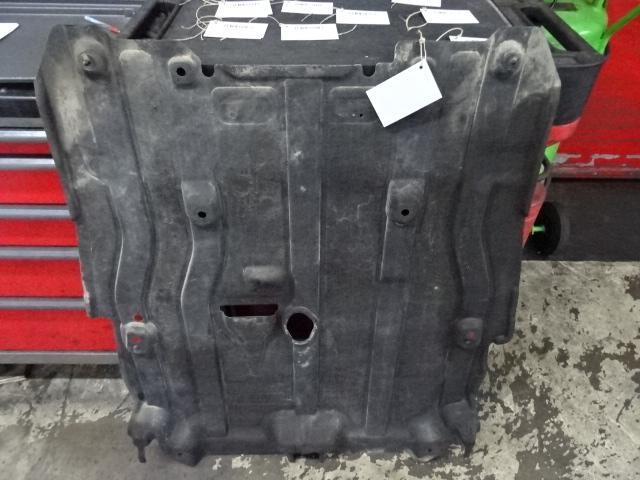 MOTORBESCHERMPLAAT Renault Grand Scénic IV (RFAR), Auto-onderdelen, Carrosserie, Renault, Gebruikt