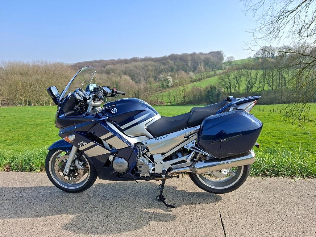 Prachtige FJR 1300, Motos, Motos | Yamaha, Particulier, Tourisme, plus de 35 kW, 4 cylindres, ABS, Transmission par cardan, Poignées chauffantes