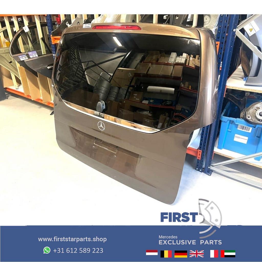 A4477404000 W447 V KLASSE ACHTERKLEP COMPLEET VIP ZWART WIT, Autos : Pièces & Accessoires, Carrosserie & Tôlerie, Pare-chocs, Mercedes-Benz