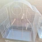 3 cages à oiseaux, 2 plus petites à 10€ chacune, les grandes, Enlèvement