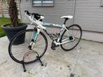 Meisjes Dames race koersfiets Bianchi mt 49 perfecte staat, Fietsen en Brommers, Ophalen, 28 inch, Aluminium, 49 tot 53 cm