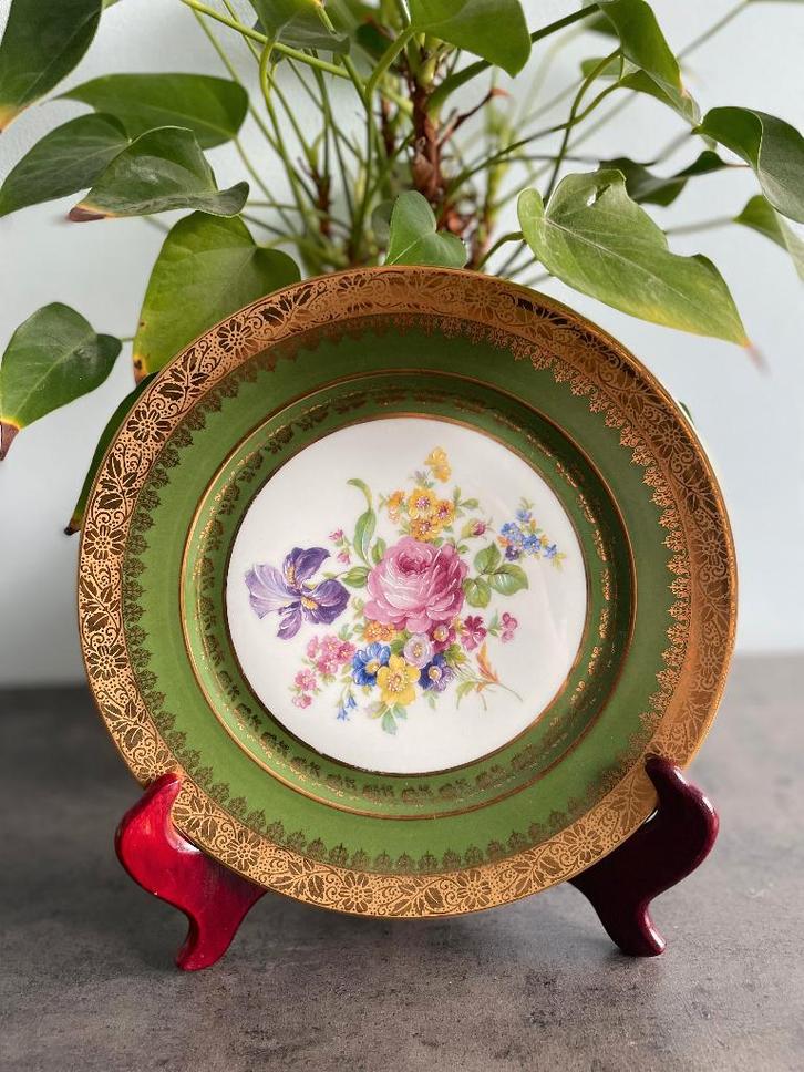 Vintage Limoges bord van P. Pastaud, Antiek en Kunst, Antiek | Porselein, Ophalen