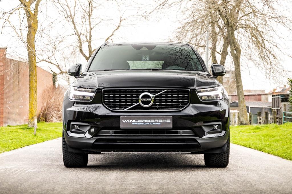 Volvo XC40 T4 R-Design * Camera * LED * ACC * BTW * 1owner, Auto's, Zwart, 5 zetels, 5 deurs, Hybride Elektrisch/Benzine