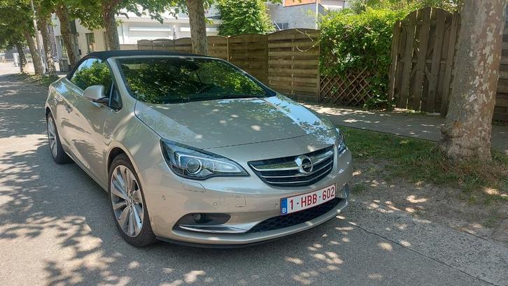 À vendre, Autos, Opel, Cascada, ABS, Caméra de recul, Airbags, Air conditionné, Alarme, Bluetooth, Feux de virage, Ordinateur de bord