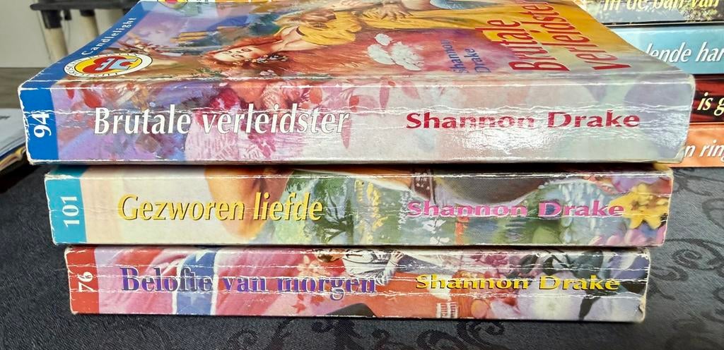 20 Candlelight romans, Ophalen of Verzenden, Gelezen